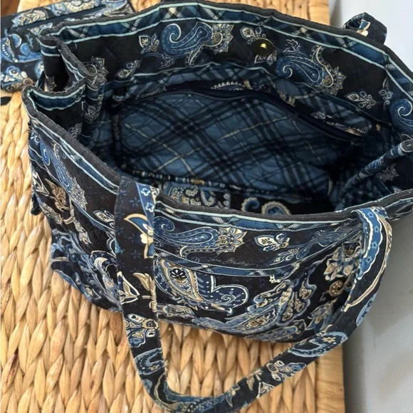 Vera Bradley Black and Gold Paisley 3 Piece Set - Picture 15 of 16